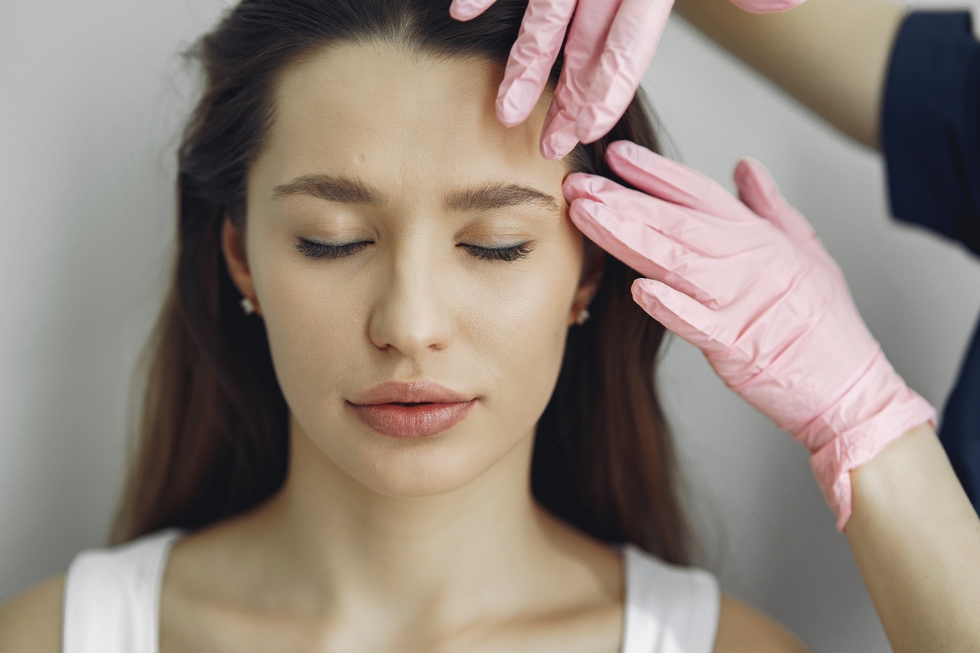 Pasos previos antes de aplicar terapia láser para combatir la alopecia